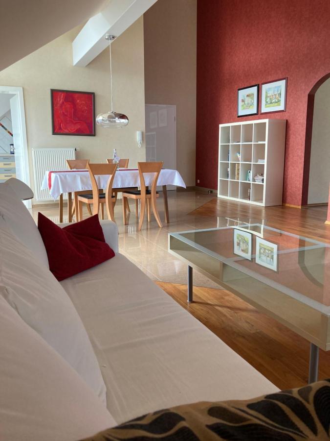 Ferienwohnung Rosengarten Эринген Экстерьер фото